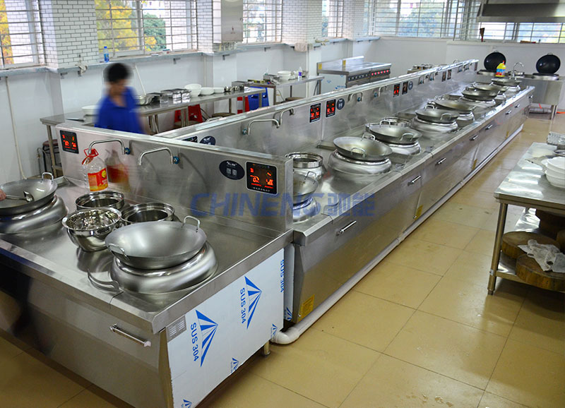 廣西烹任學校廚房烹飪區