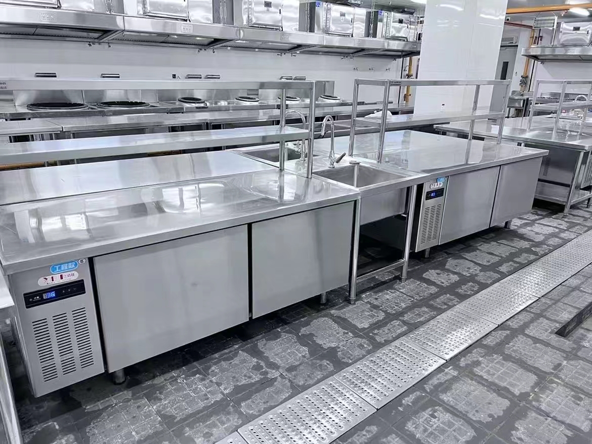 商用廚房設備201不銹鋼和304不銹鋼有什么區別哪種更好